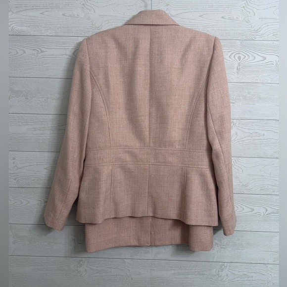 East Fifth Women’s Dusty Rose Pink Tweed Skirt & Blazer Suit. Size 12 - Picture 2 of 13